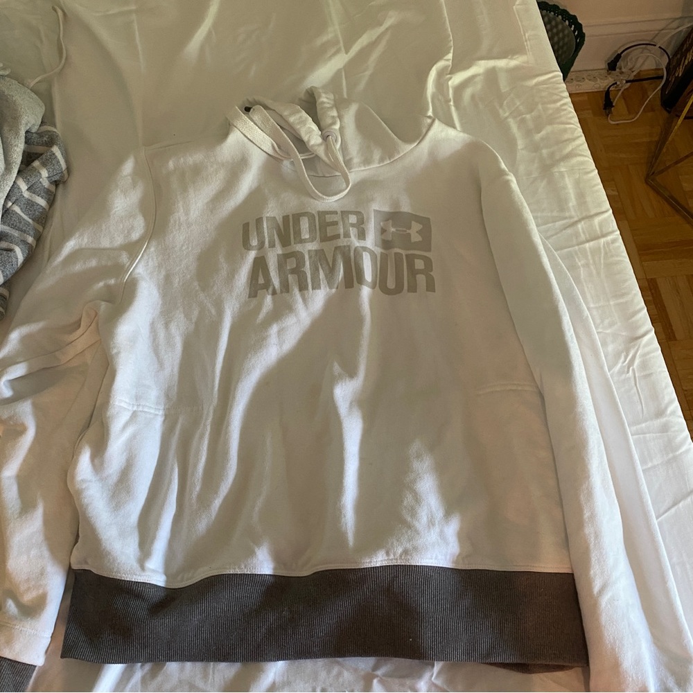 Under armor sweatshirt
